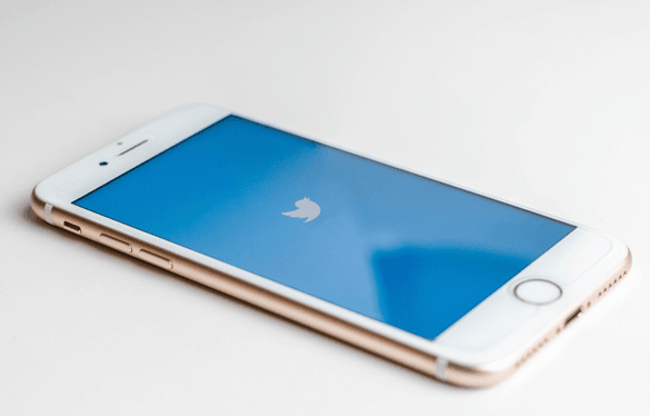 twitter mobile phone display